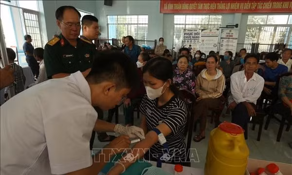 Yêu cầu chấn chỉnh việc cấp giấy khám sức khỏe phục vụ xin việc