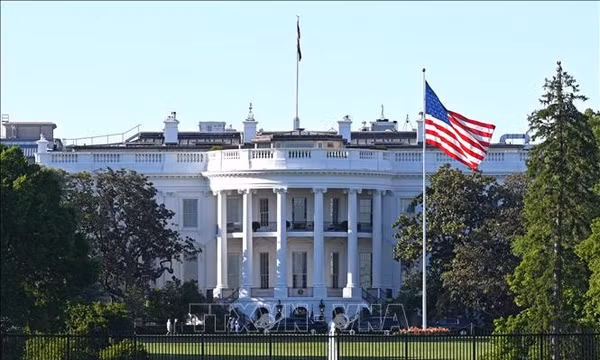 Tổng thống Trump tổ chức họp báo tại Nhà Trắng sau vụ nổ súng
