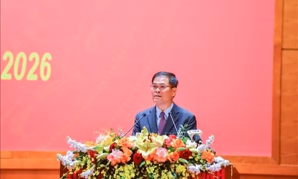 Xây dựng thành phố trực thuộc Trung ương từ bài học thực tiễn