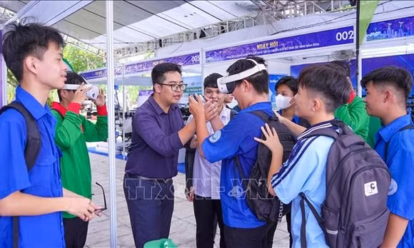 Đưa trí tuệ nhân tạo vào quản trị nhà nước và phát triển kinh tế - xã hội