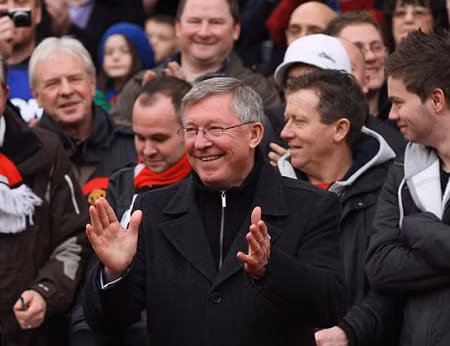 Sir Alex muốn dẫn dắt M.U tới năm 73 tuổi ảnh 1