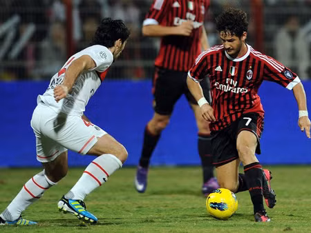 Pato ghi bàn, Milan thắng PSG trong trận ra mắt của Ancelotti ảnh 1