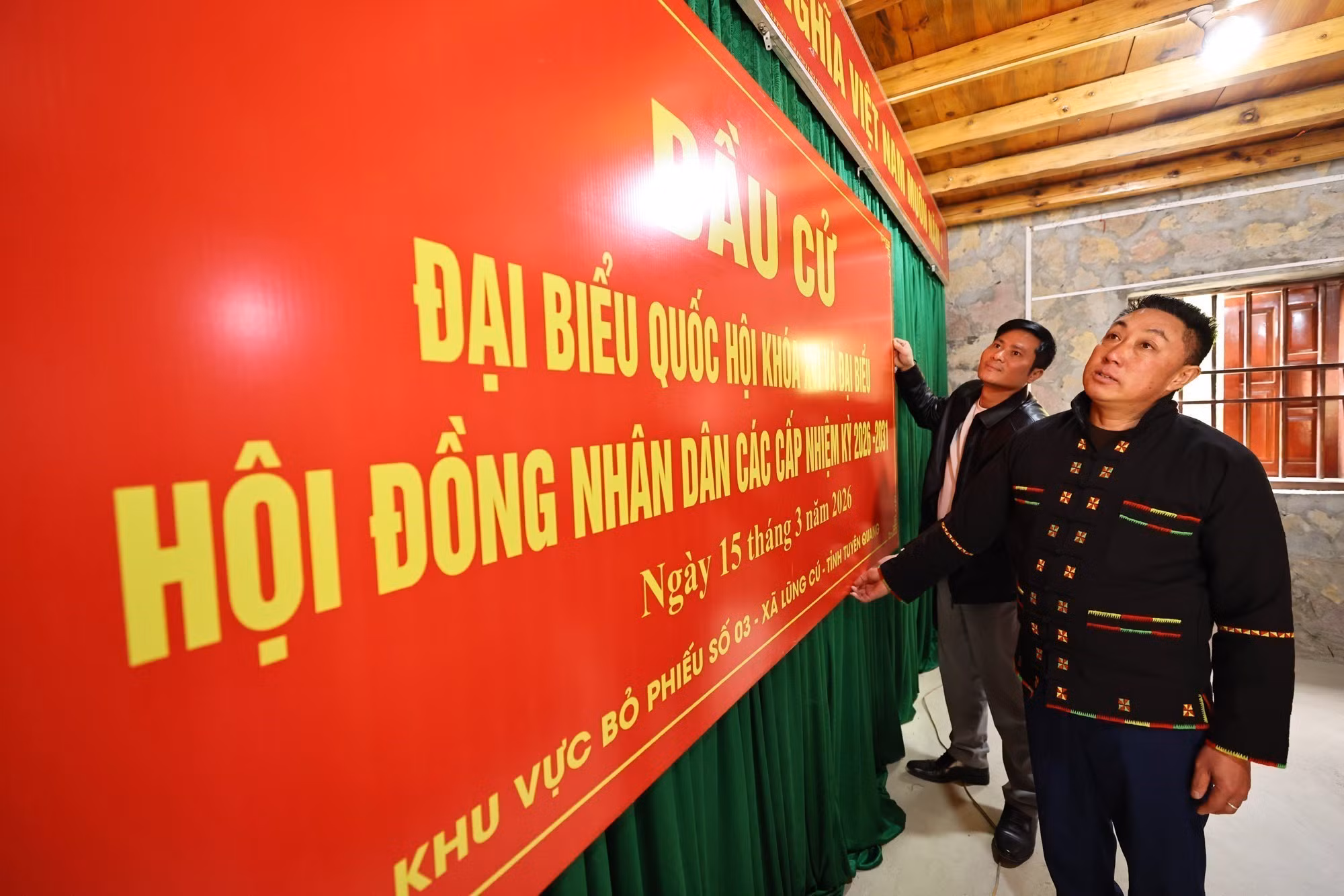 dong-bao-cuc-bac-to-quoc-bau-cu-6.jpg