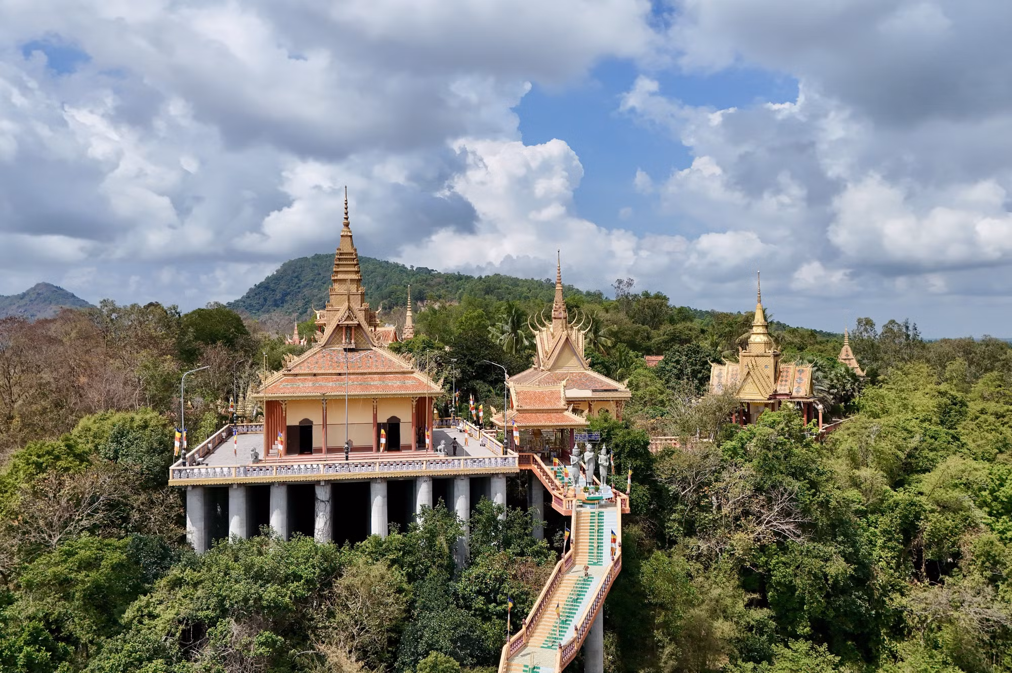 chua-ta-pa-an-giang-3.jpg