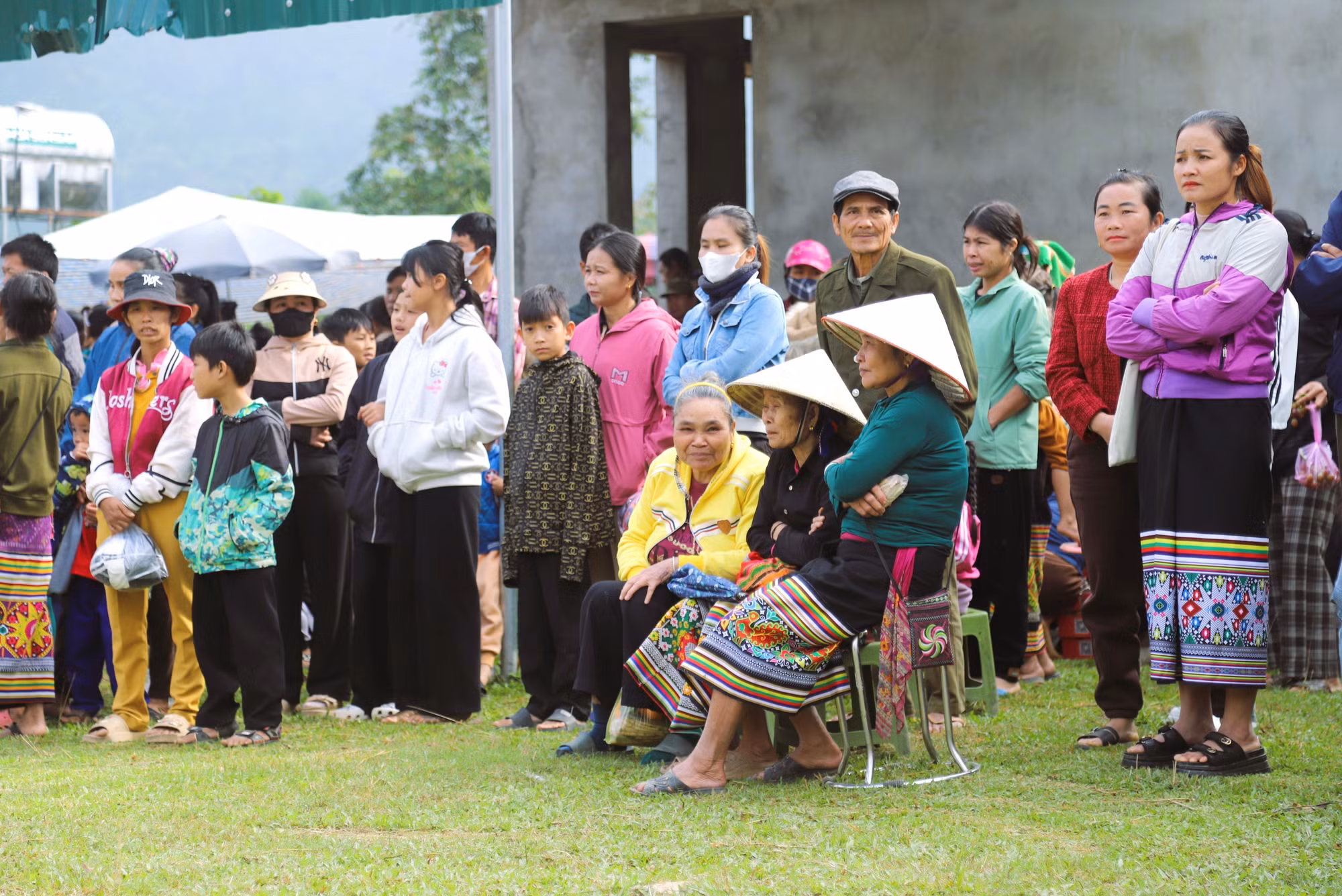 cho-phien-muong-chon-1.jpg