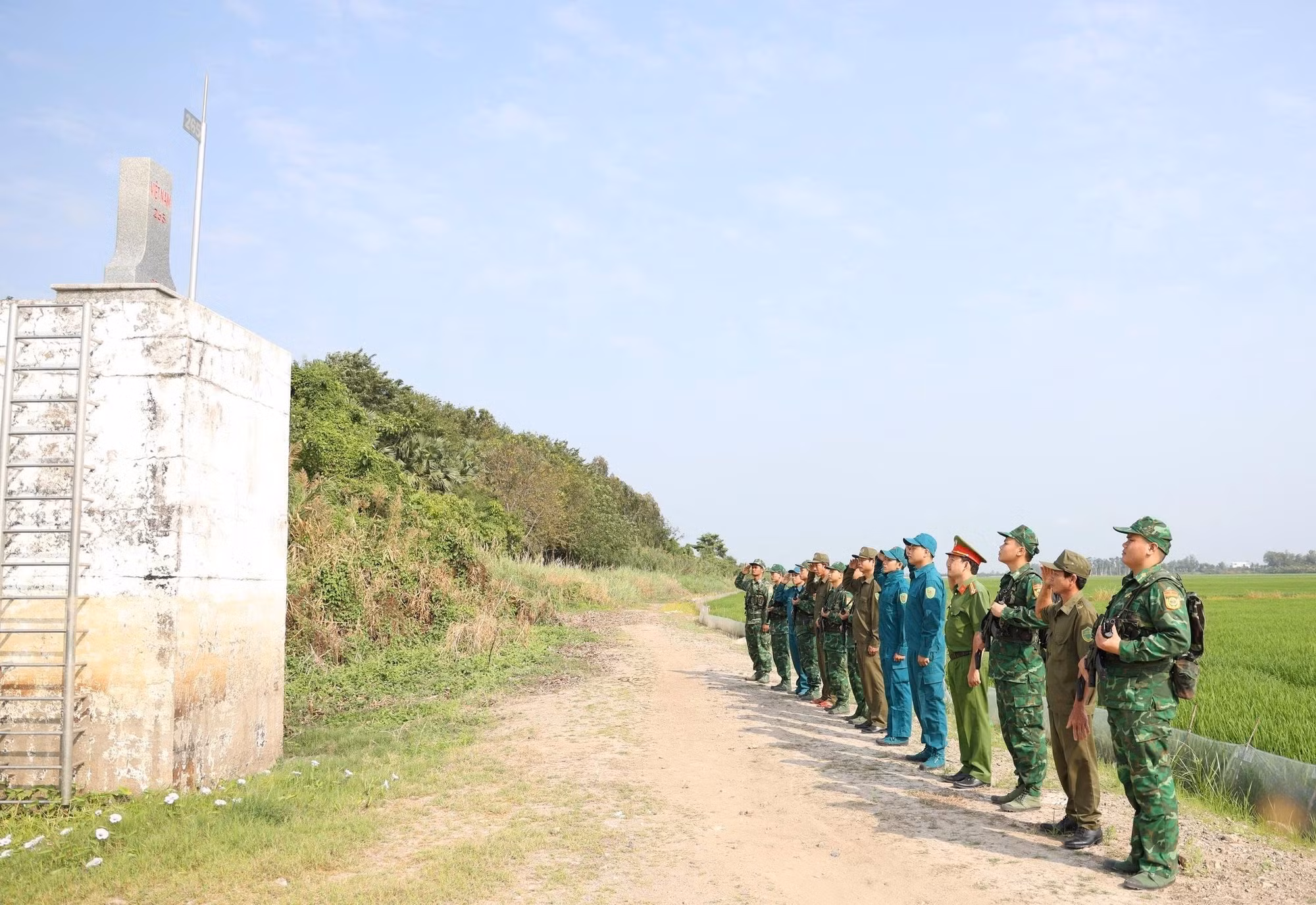 bien-gioi-an-giang-3.jpg