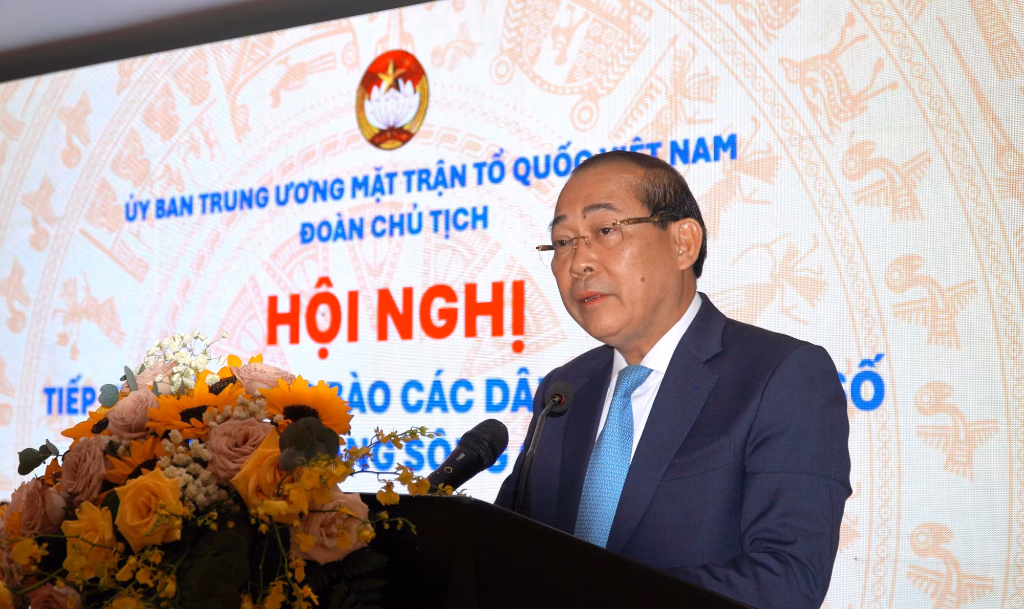 dan-toc-thieu-so-1-4830.jpg