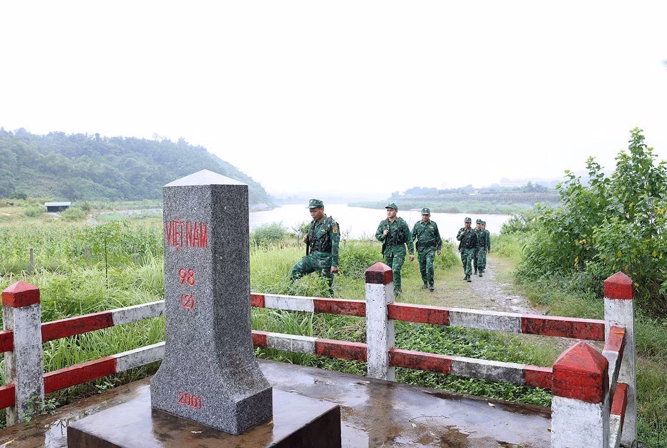 an-ninh-bien-gioi.jpg