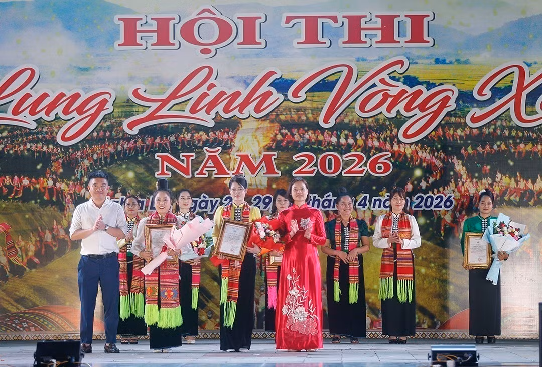 hoi-thi-vong-xoe-lao-cai-6.jpg