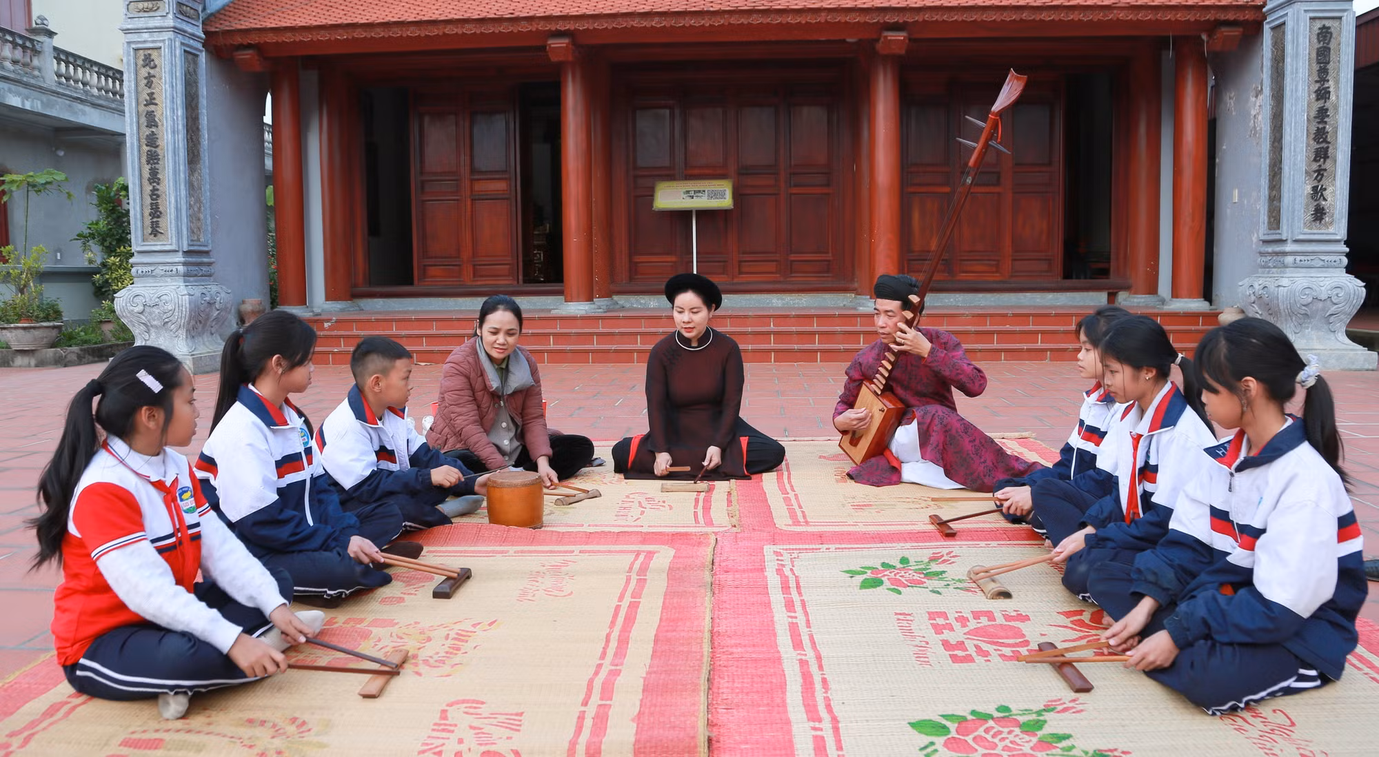 ca-tru-truong-hoc-2.jpg