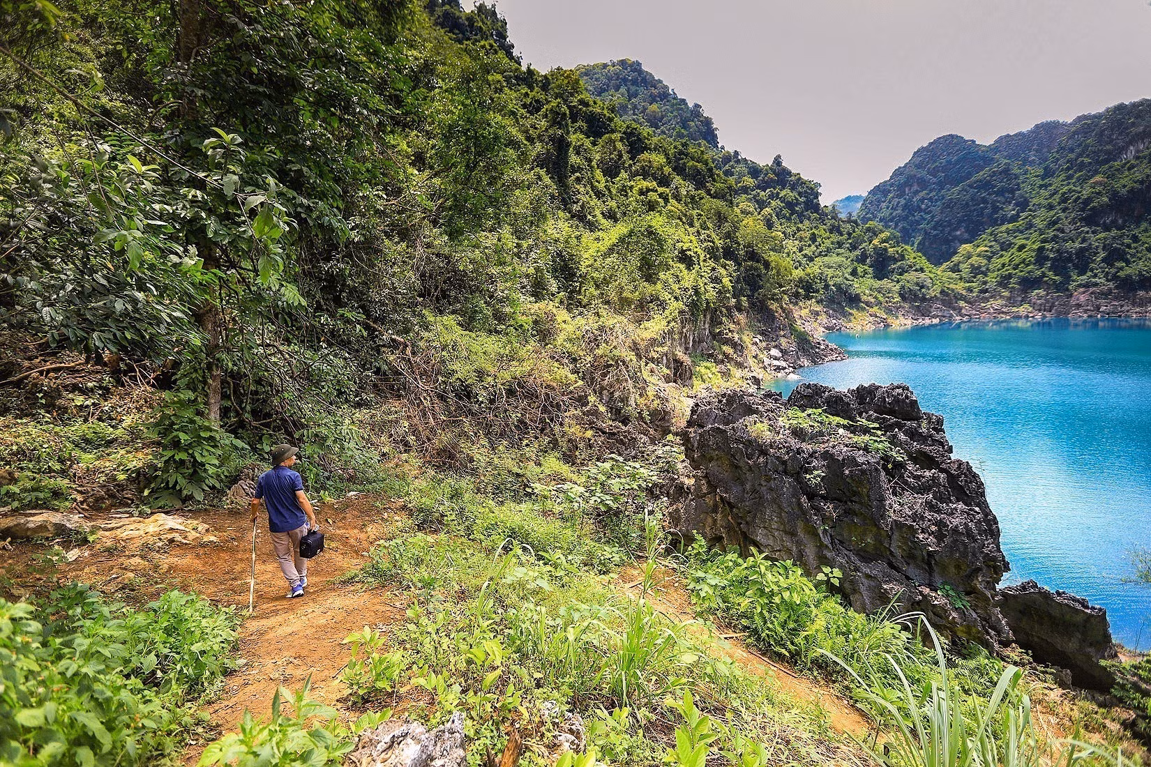 ho-mat-ngoc-phu-tho-1482025-2.jpg