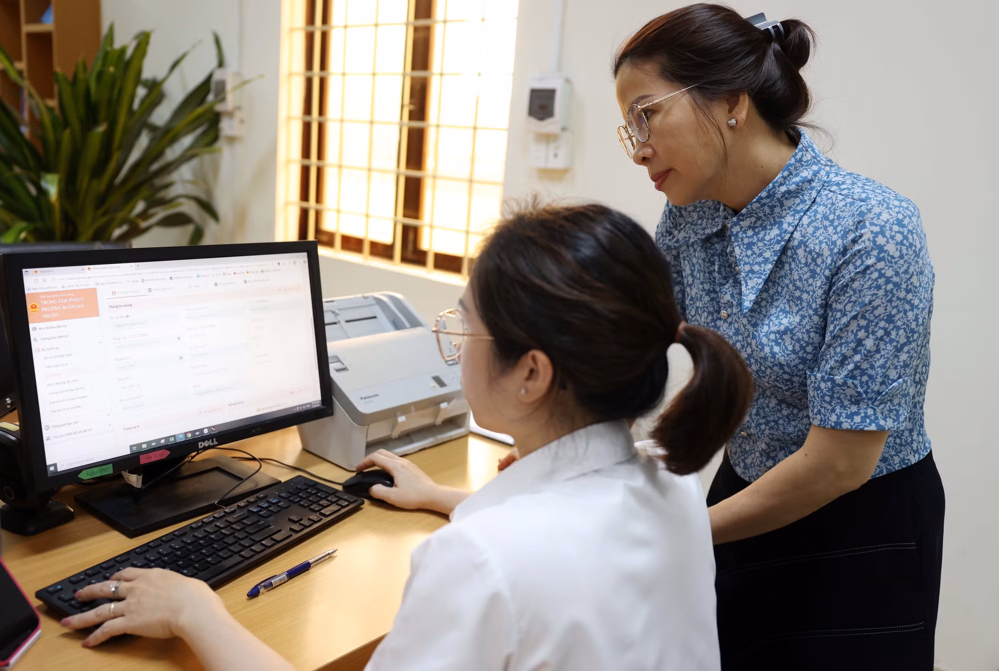 UBND phường Buôn Ma Thuột (mới), tỉnh Đắk Lắk vận hành thử nghiệm cấu hình hoạt động của Trung tâm phục vụ hành chính công.