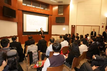 Việt Nam tham dự Chương trình Lãnh đạo Quản lý Cao cấp tại Đại học Harvard ảnh 1