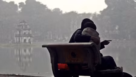 Ấm áp lễ Tình yêu bên Hồ Gươm ảnh 9