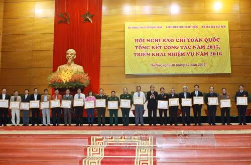 Hội nghị báo chí toàn quốc triển khai nhiệm vụ năm 2016 ảnh 1