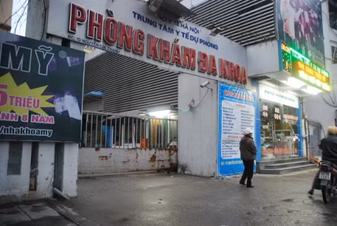 Hà Nội bảo đảm đáp ứng nhu cầu tiêm vắc xin Quinvaxem ảnh 1