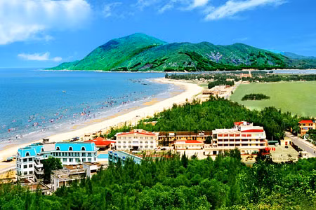 Móng Cái đón du khách thứ 1 triệu ảnh 1