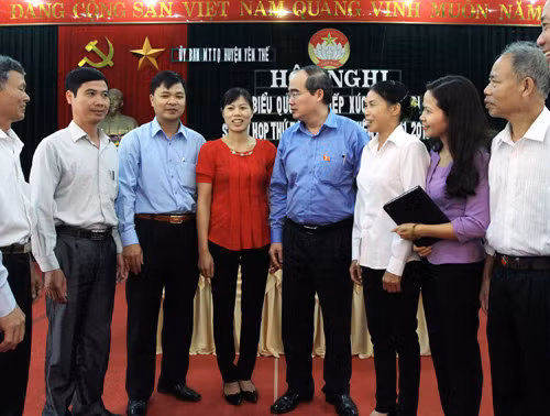 Đồng chí Nguyễn Thiện Nhân tiếp xúc cử tri Bắc Giang ảnh 2