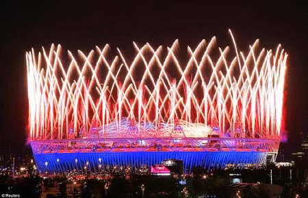 'Bật mí' hậu trường lễ khai mạc Olympic 2012 ảnh 10