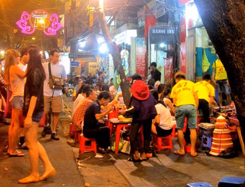 Để đẹp lòng “thượng đế” ảnh 1