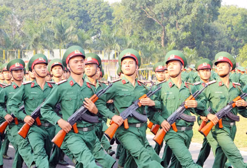 Xây dựng quân đội cách mạng, chính quy, tinh nhuệ, từng bước hiện đại ảnh 1