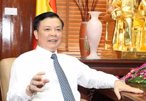 Giá dầu giảm, kinh tế vĩ mô vẫn ổn định ảnh 1