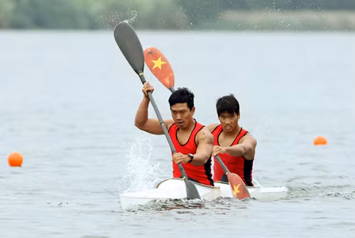 Khởi tranh nội dung Canoeing và Rowing Đại hội TDTT toàn quốc ảnh 1