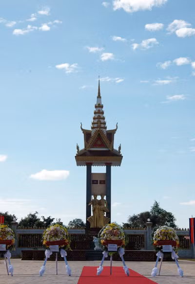 Khánh thành tượng đài anh hùng liệt sỹ Campuchia - Việt Nam ảnh 4