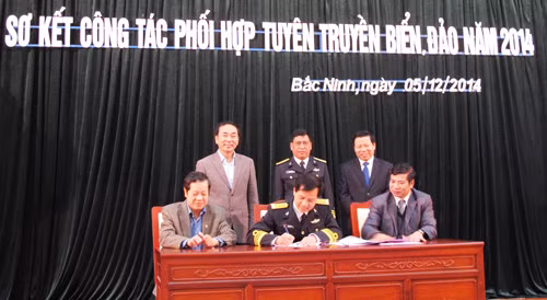 Bắc Ninh: Sơ kết công tác phối hợp tuyên truyền biển, đảo ảnh 1