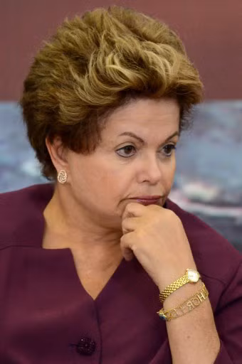 Brazil thâm hụt thương mại lớn nhất trong 20 năm qua ảnh 1