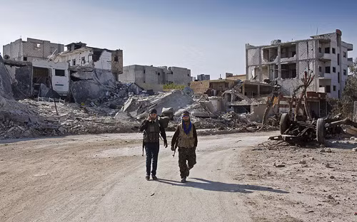 Kobane: Những bức ảnh từ mặt trận chống IS ảnh 1