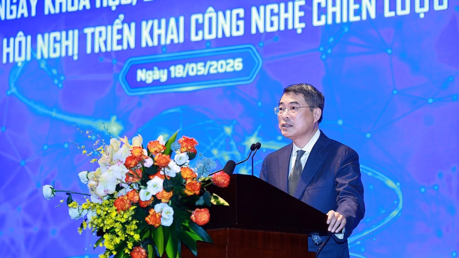 Thời sự 24h qua ảnh sáng 18/5