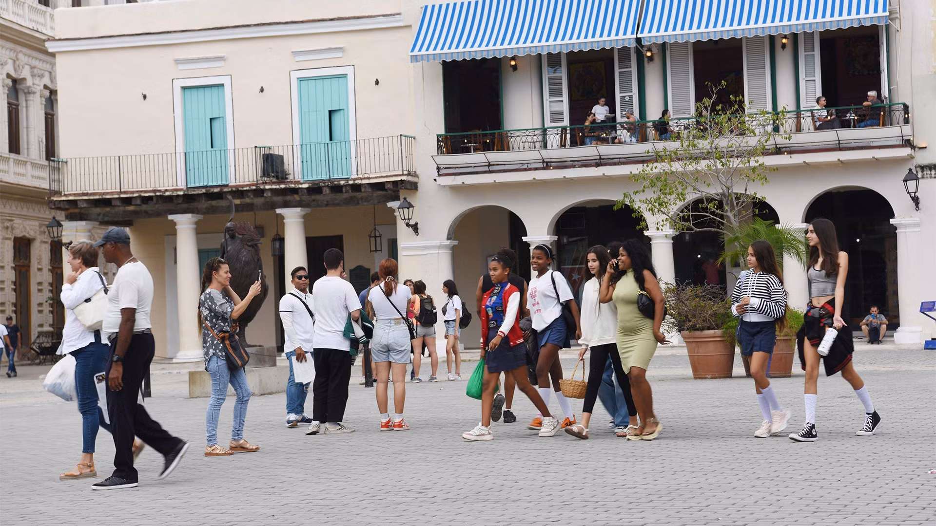 Cuba đơn giản hóa thủ tục cho du khách
