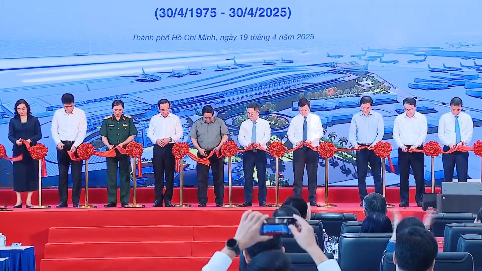 Cả nước đồng loạt khởi công, khánh thành 80 công trình trọng điểm