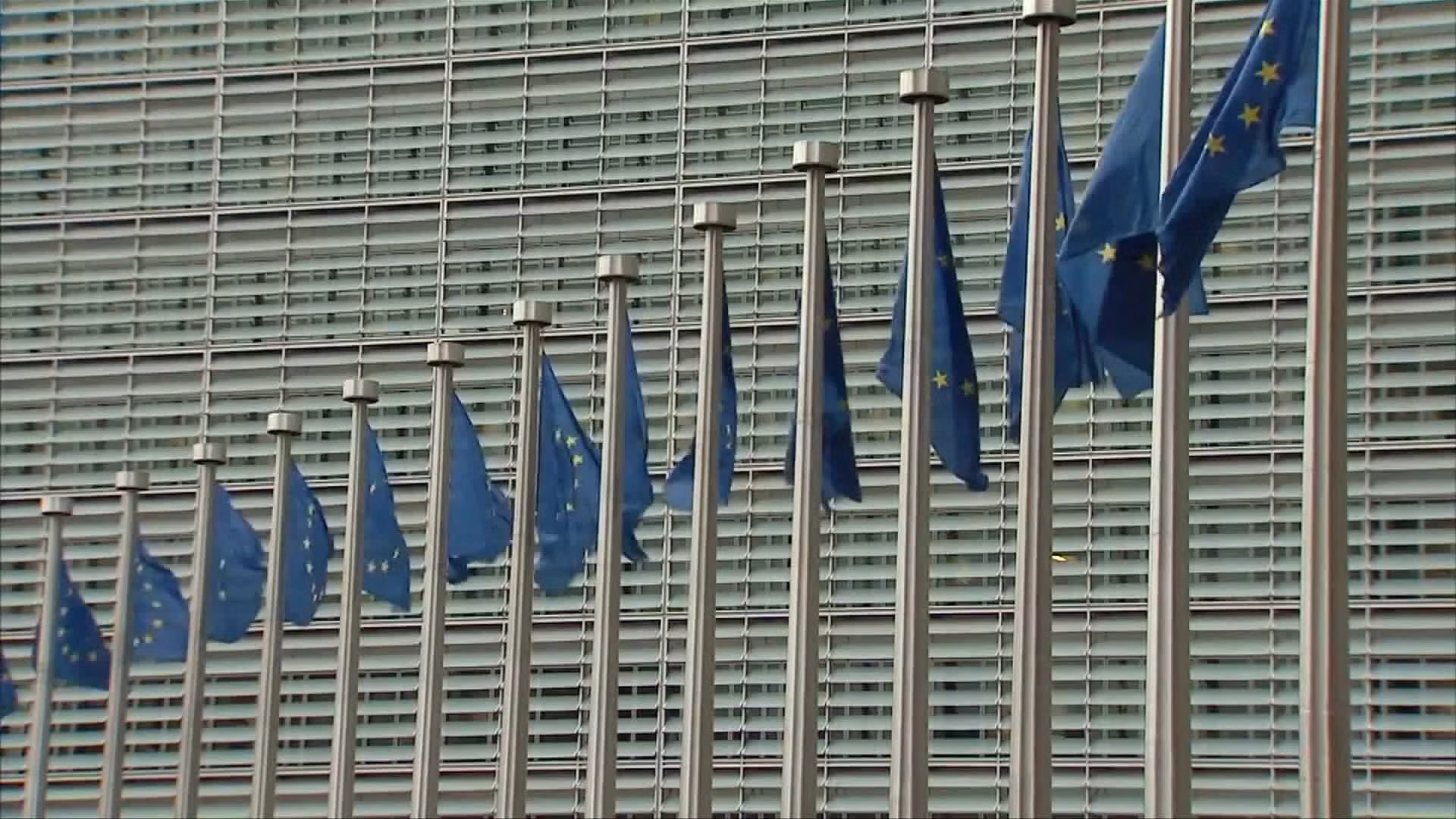 EU công bố kế hoạch tái kích hoạt nền kinh tế