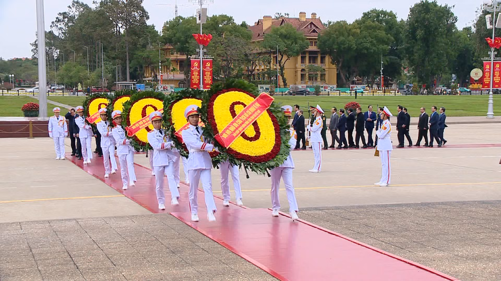 Lãnh đạo Đảng, Nhà nước vào Lăng viếng Chủ tịch Hồ Chí Minh