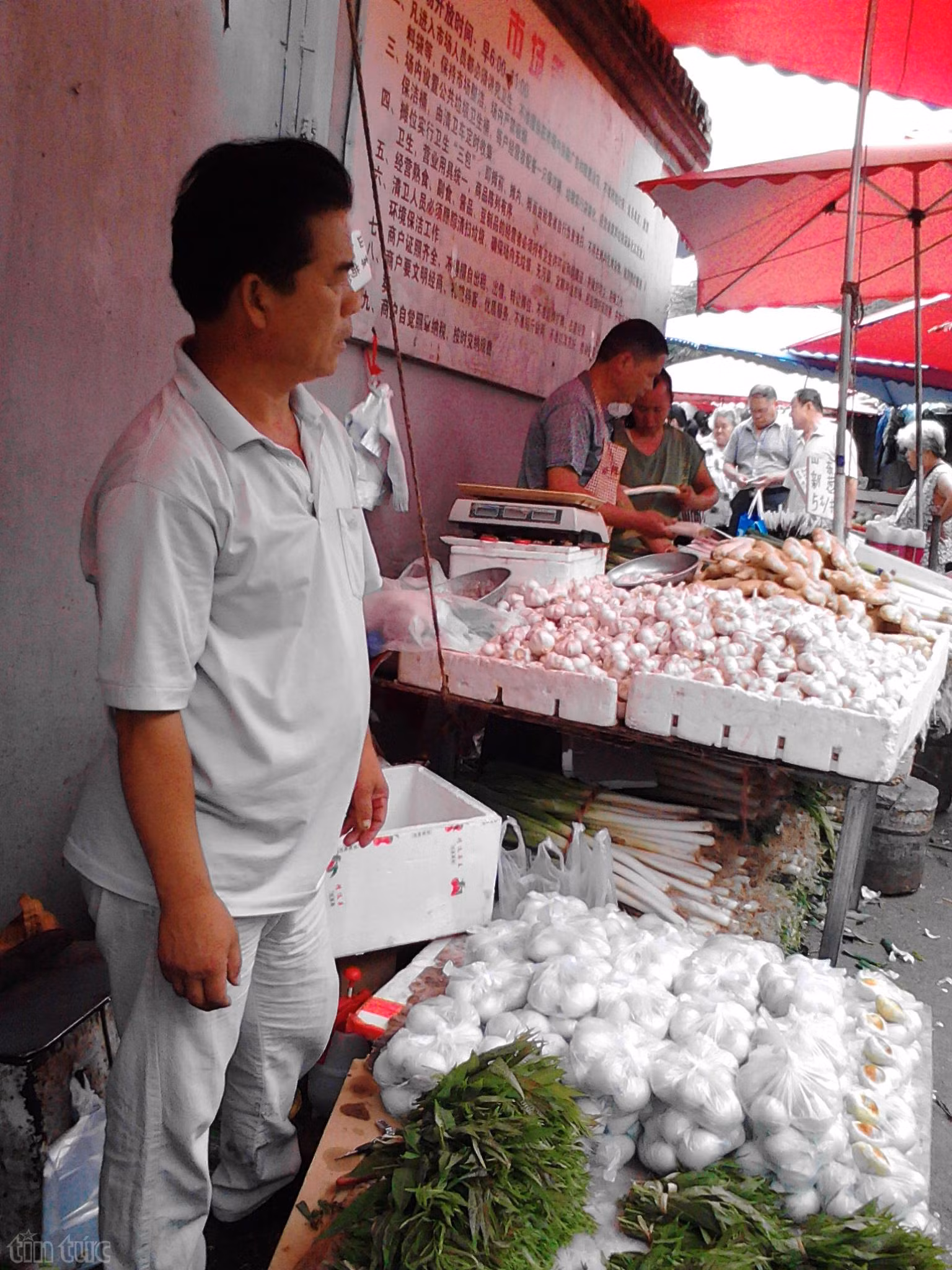 Chợ ở Trung Quốc - Nơi phụ nữ lép vế trước đàn ông ảnh 15