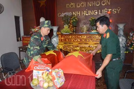 Hà Giang tổ chức truy điệu và chôn cất hài cốt liệt sĩ ảnh 2