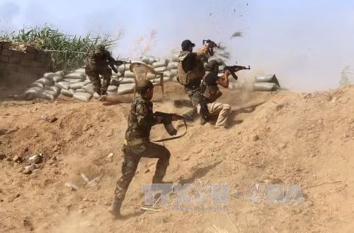 Iraq giành lại vị trí quan trọng tại Ramadi từ IS ảnh 1