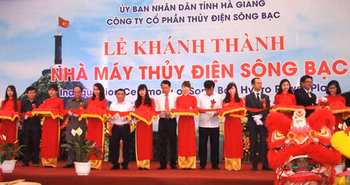 Xây dựng Quang Bình phát triển toàn diện, bền vững ảnh 1