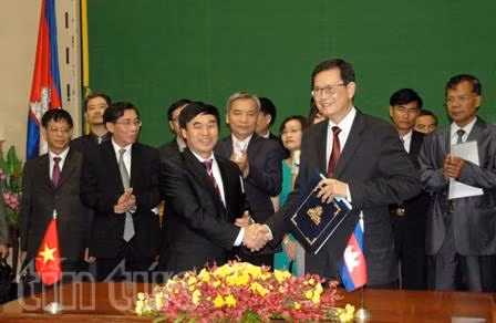 Việt Nam họp phân giới cắm mốc trên đất liền với Campuchia ảnh 1