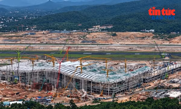 Công trường Nhà ga T2 sân bay quốc tế Phú Quốc tăng tốc về đích