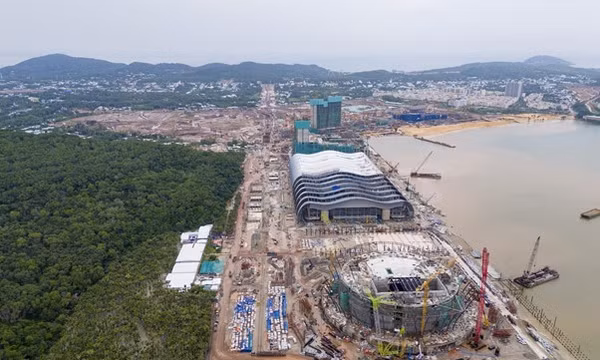 Đẩy nhanh tiến độ trục giao thông - đường sắt nhẹ LRT đón APEC 2027 