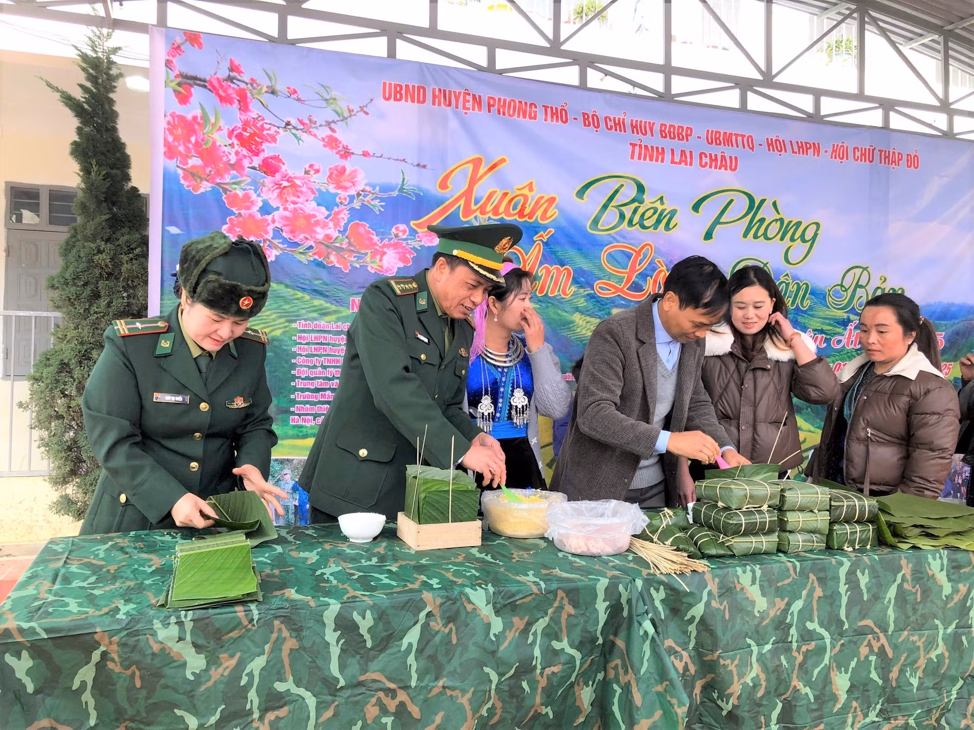 potal-lai-chau-xuan-bien-phong-am-long-dan-ban-7785856.jpg