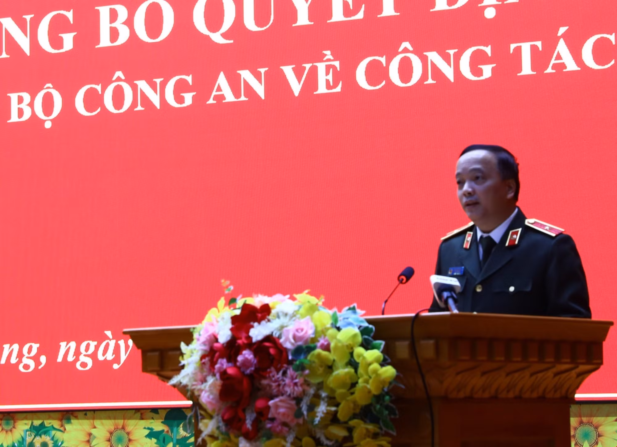 potal-bo-nhiem-dai-ta-nguyen-duc-thuan-lam-giam-doc-cong-an-tinh-ha-giang-7816938.jpg