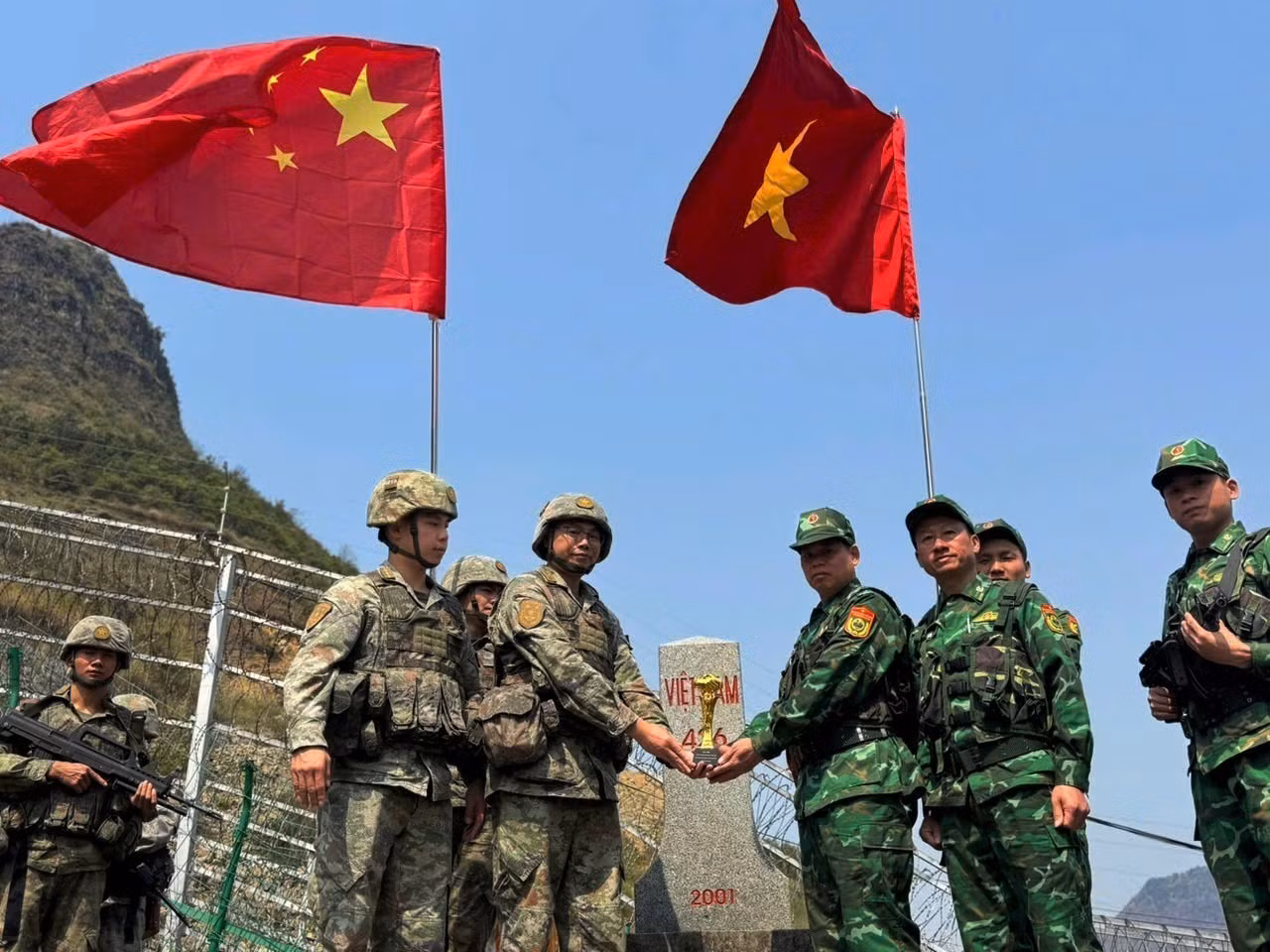 potal-tuan-tra-song-phuong-tuyen-bien-gioi-viet-trung-7926187.jpg