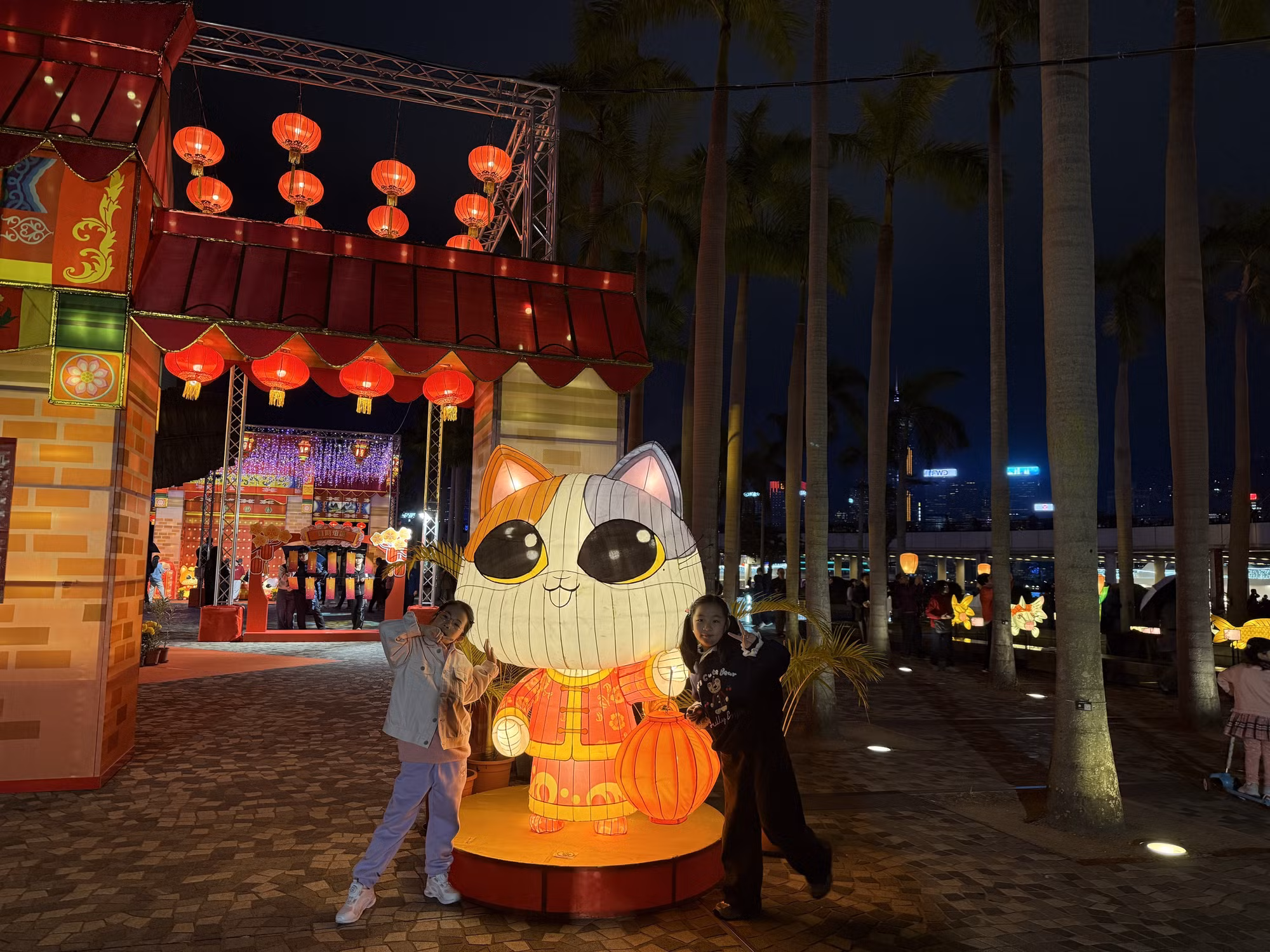 potal-le-hoi-den-long-tet-nguyen-tieu-tai-hong-kong-trung-quoc-7852444.jpg