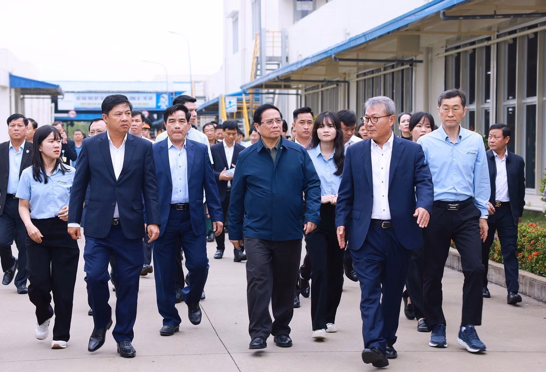 potal-thu-tuong-khao-sat-tinh-hinh-san-xuat-kinh-doanh-tai-quang-nam-7846185.jpg