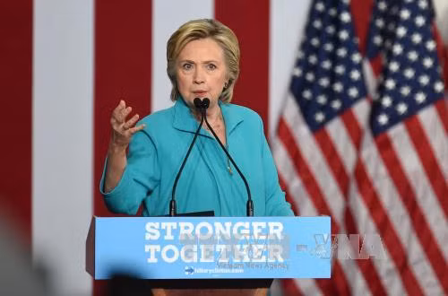 Moody's Analytics dự đoán bà Hillary thắng cử ảnh 1