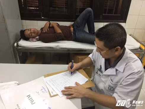 Hà Nội điều tra vụ hai phóng viên bị hành hung ảnh 1